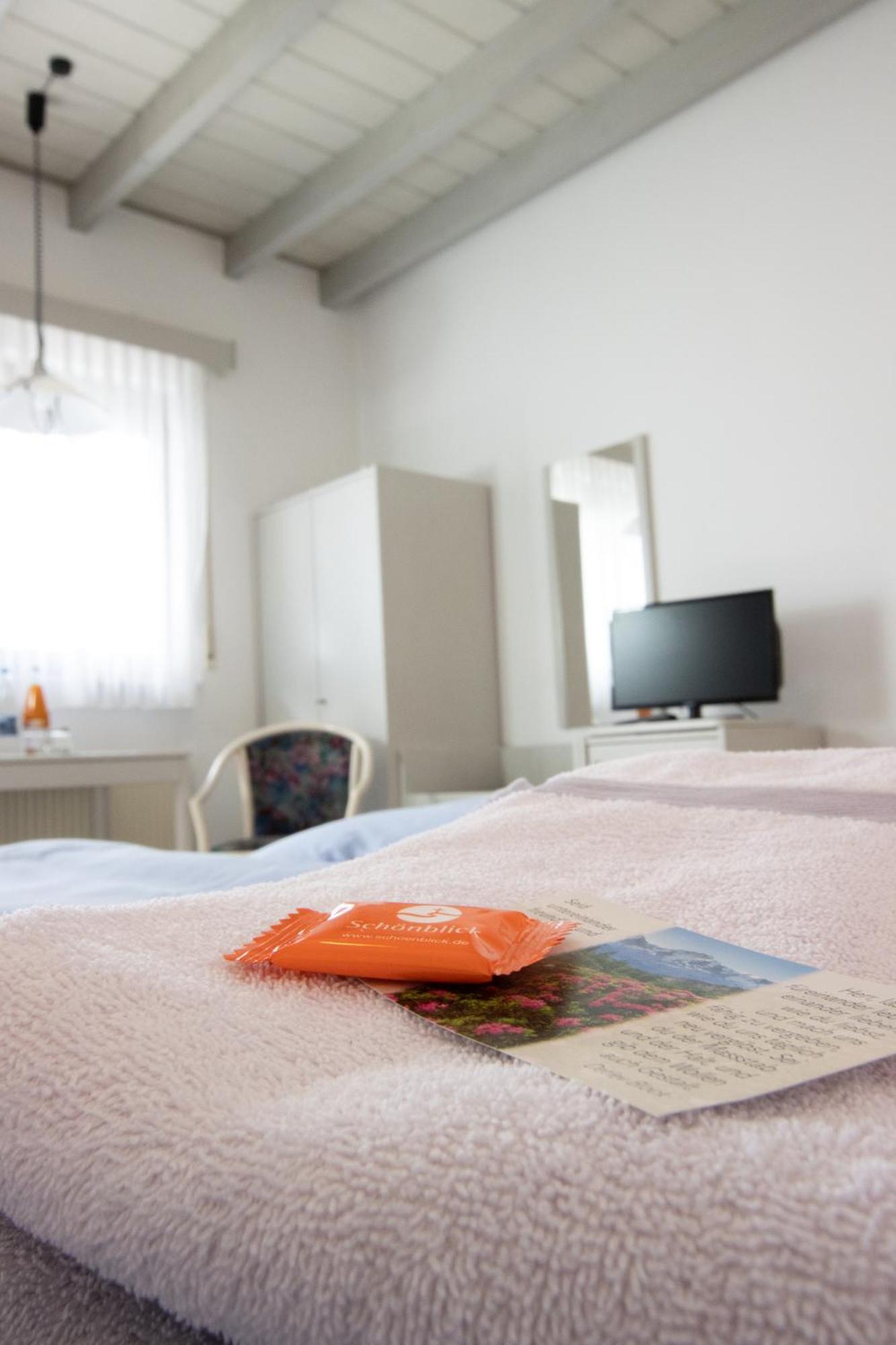 Pension Krone Schwaebisch Gmuend Luaran gambar