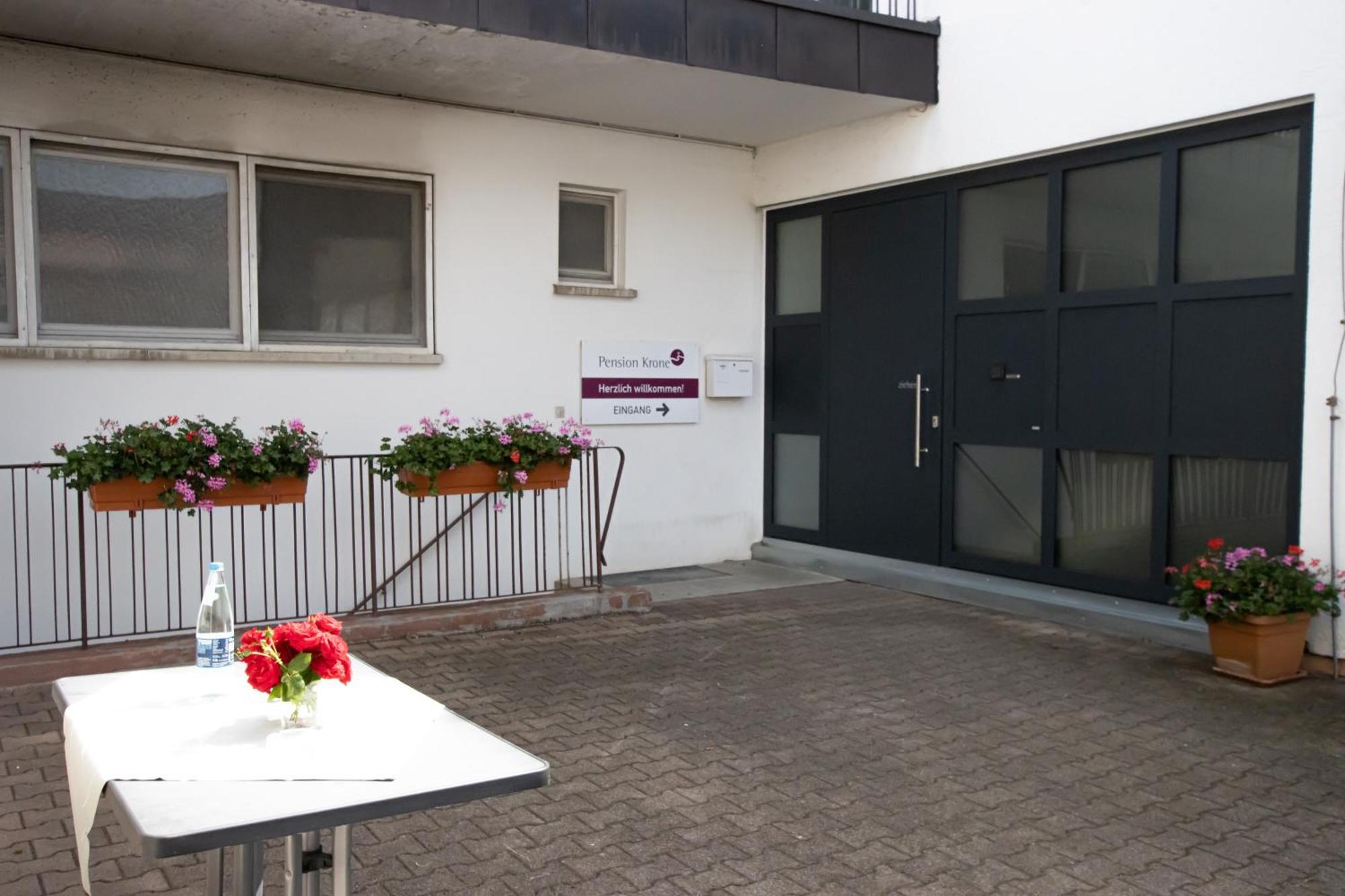 Pension Krone Schwaebisch Gmuend Luaran gambar